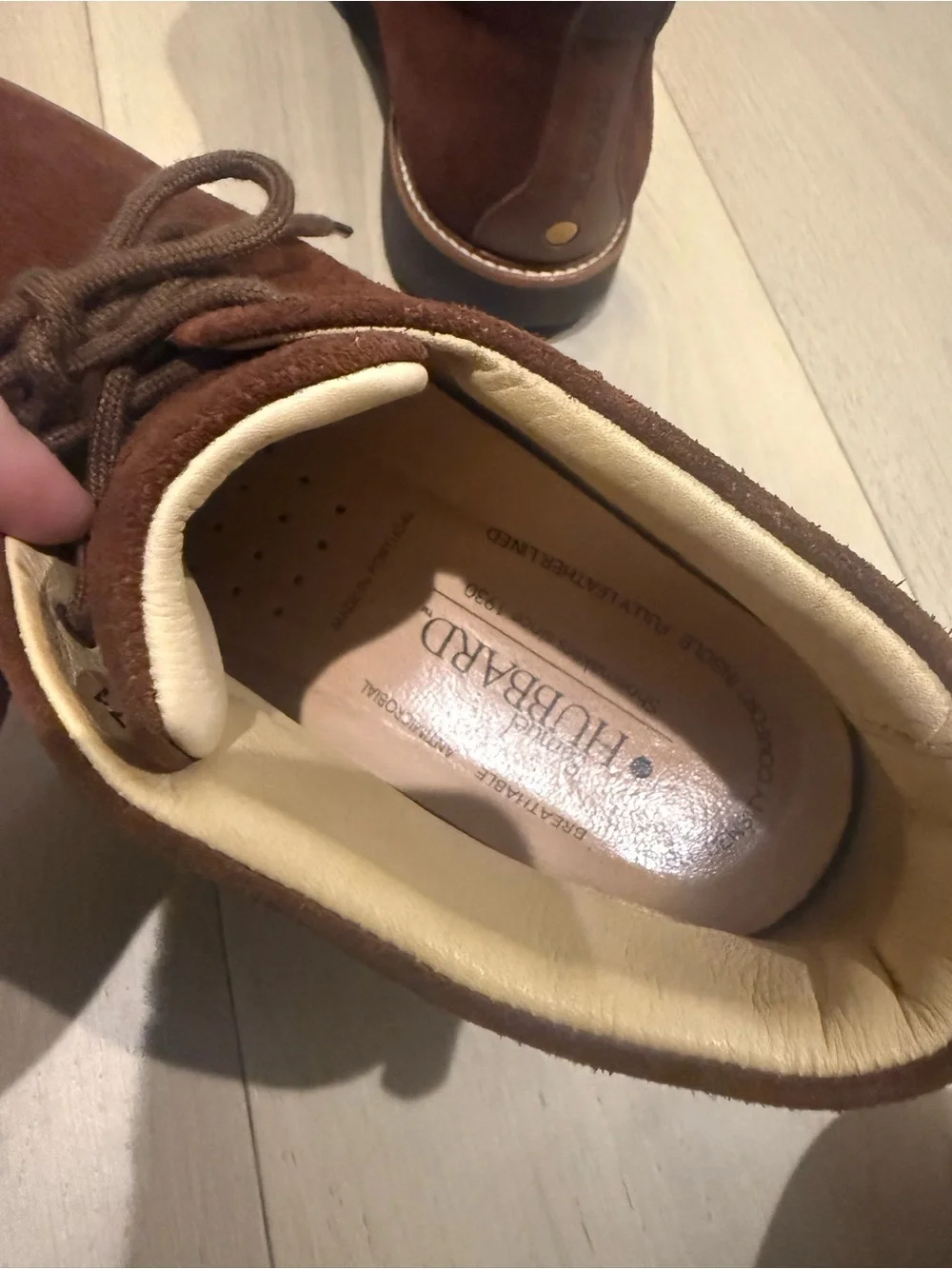 NWOT Samuel Hubbard Men’s Re-Boot Chukka Boots in Brown Suede
